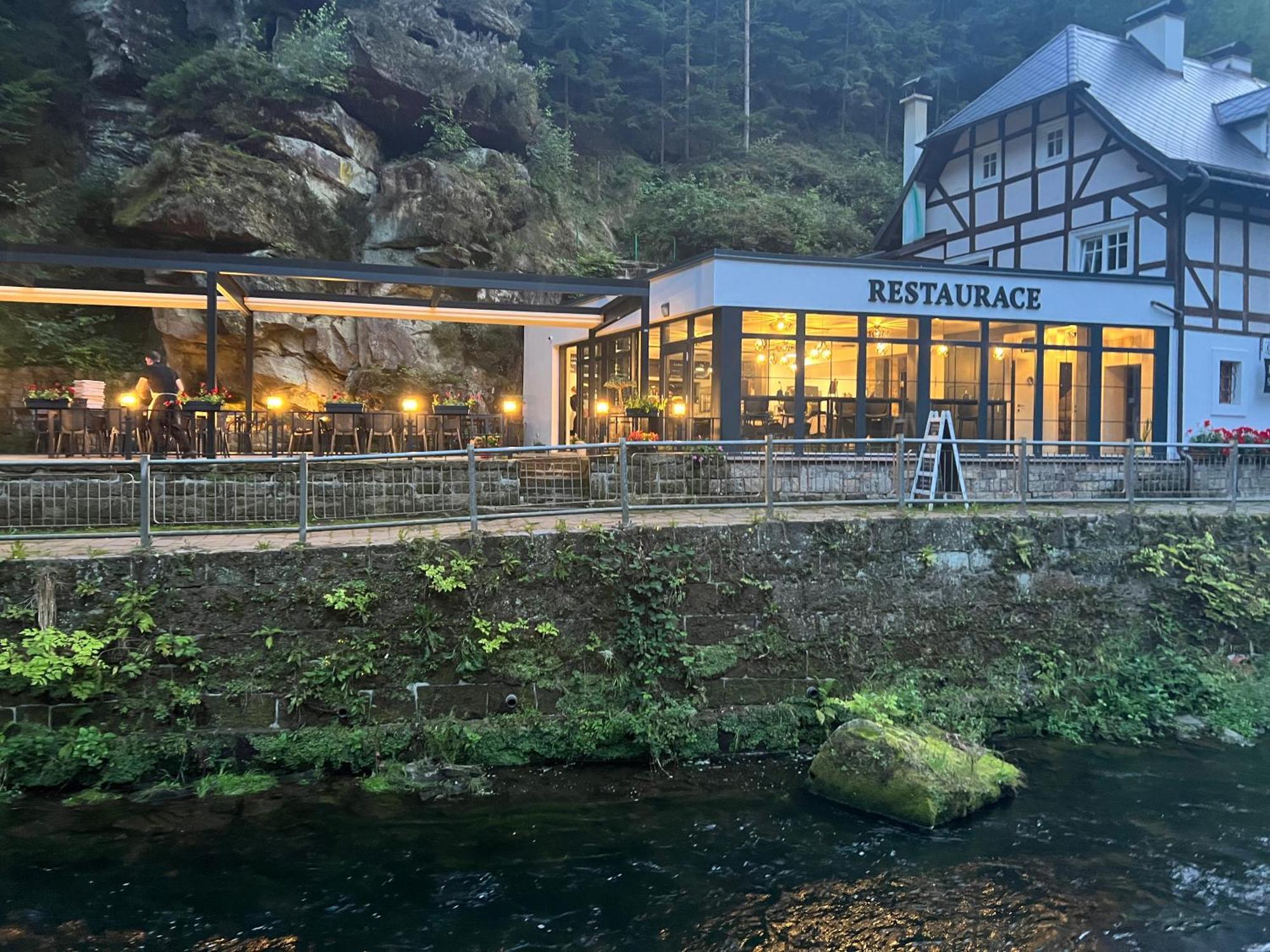 Pension Soutesky Hřensko Exterior foto